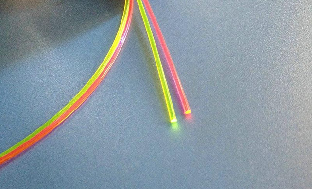 http://www.gohecho.com/fluorescent-optical-fiber_p57.html